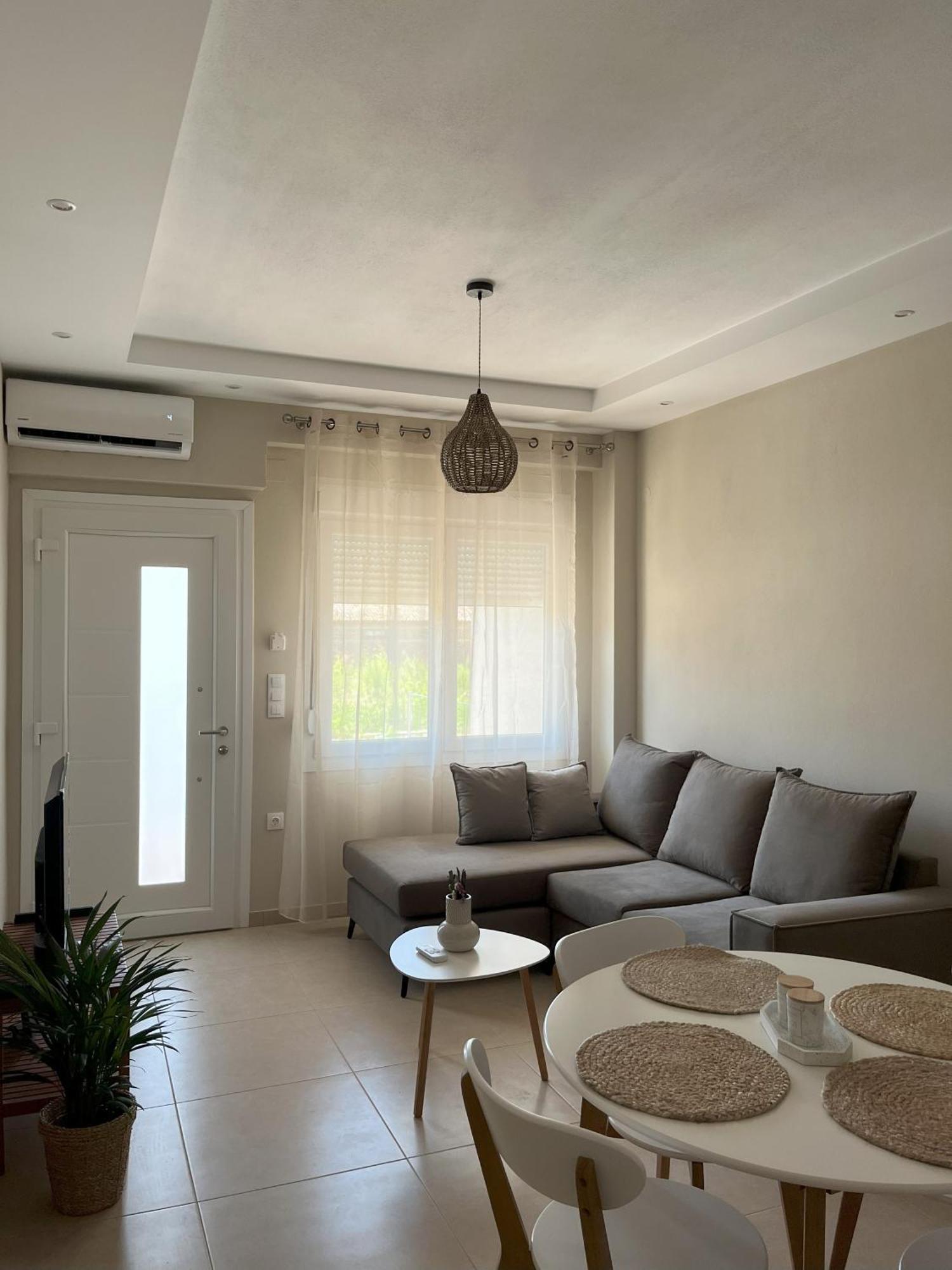 Astron Apartment *